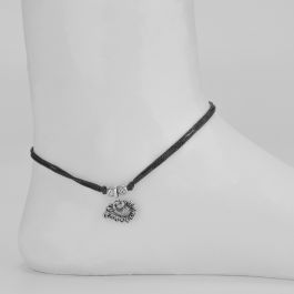 Pretty Peacock Adjustable Thread Silver Anklets