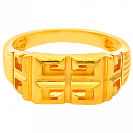 Glowing Broad Design Gold Ring