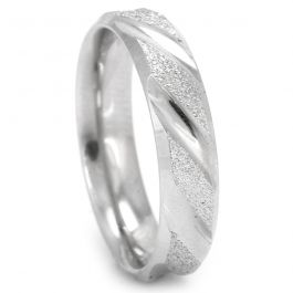 Stunning Engraving Design Silver Ring