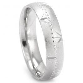 Lovely Leaf Cut with Dotted Line Silver Ring