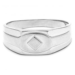 Broad Design with Diamond Cut Look Silver Ring