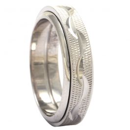 Beautiful Engraving with Rolling Pattern Silver Ring
