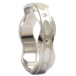 Wonderful Wave Design Silver Ring