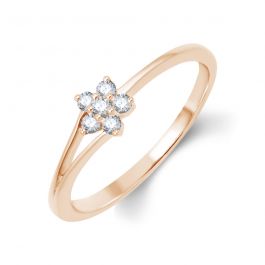 Gorgeous Floral Design Diamond Ring